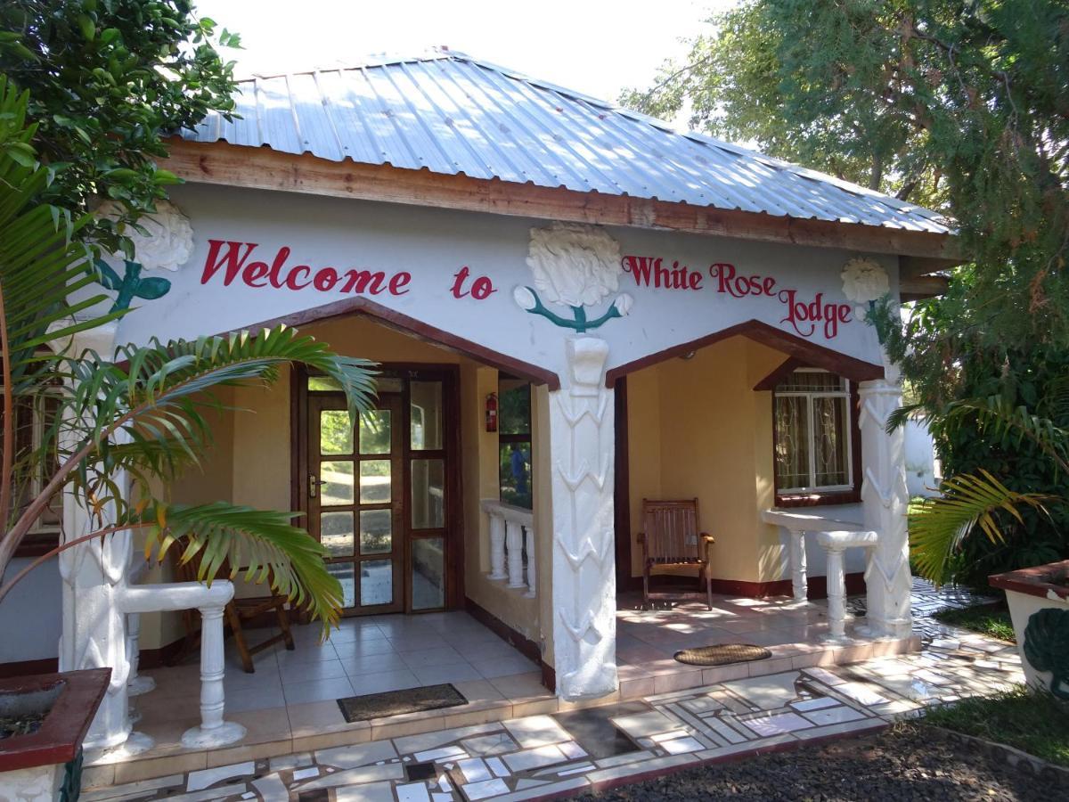 White Rose Lodge ليفينغستون المظهر الخارجي الصورة