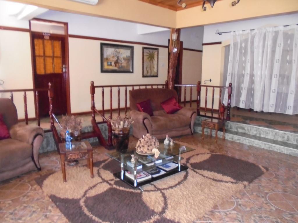 White Rose Lodge ليفينغستون المظهر الخارجي الصورة